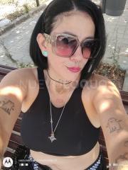 PRECIOSA, DULCE Y CARIÑOSA ACOMPAÑANTE