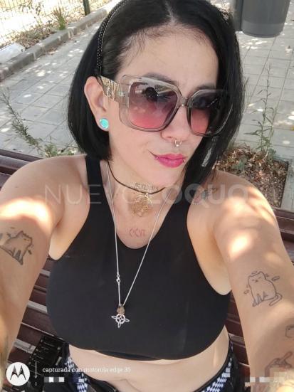  PRECIOSA, DULCE Y CARIÑOSA ACOMPAÑANTE