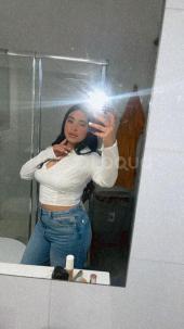 LATINA CALIENTE JUGUETONA Y   