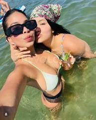 Nathy  años nueva en espana busco conocer persona o quedar