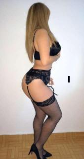 ELEGANCIA Y DISCRECION