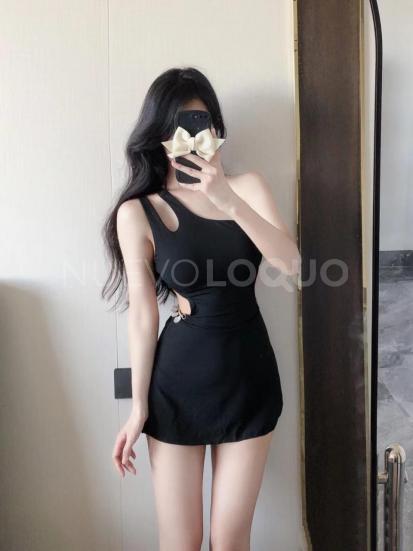  La nueva chica guapa