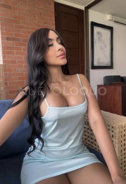  Colombiana recien llegada