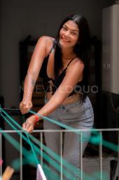 Camila, morenaza latina, masajista metro ventas