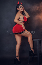 BELLA Y ESPECTACULAR MORENA