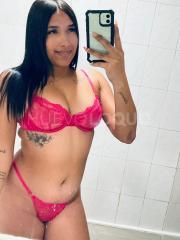 COLOMBIANA CARIÑOSA ENTREGADA A TOPE