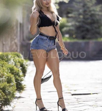  ANDREA JOVEN NOVEDAD ARDIENTE