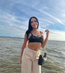 ESTEFANIA  SOLTERA
