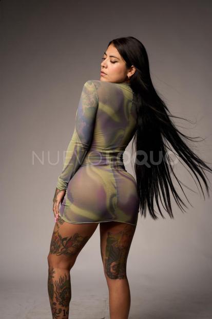  Oriana latina tatuada