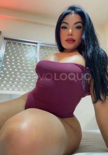  IMPLICADA Y SEXY MORENAZA CURVY