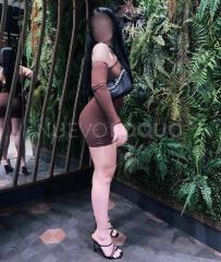 Tatiana jovencita simpática en Aldea