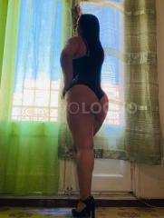 Linda latina recién llegada