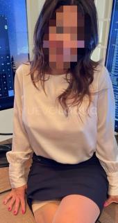 Soy eva latina muy amable y risueña