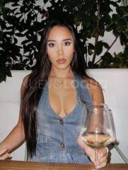 GUAPÍSIMA Y PROFESIONAL