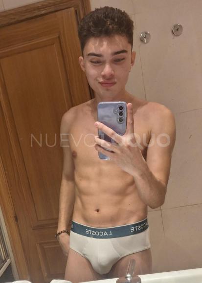  Mateo espetacular modelo colombiano