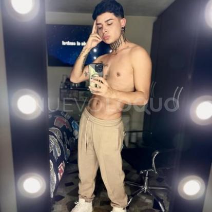  Novedad en Barcelona  Hrs - New Latin Boy