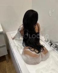 Chica latina súper guapa en Barcelona