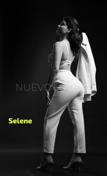  SELENE DE VUELTA EN PALAFRUGELL 