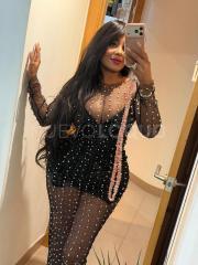 MORENA CON EL TRATO MAS ESPECIAL