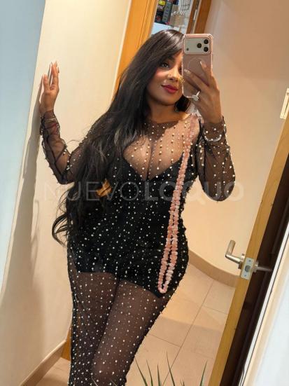  MORENA CON EL TRATO MAS ESPECIAL