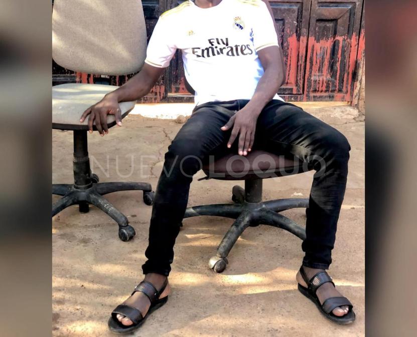  NEGRO AFRICANO