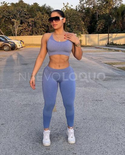  Hola mi amor me gustaría pasarme una noche contigo soy una chica muy caliente