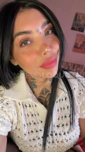  DESCUBRE EL ENCANTO Y MISTERIO DE LUCIA, TU COMPAÑERA ARGENTINA IDEAL