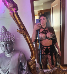 Julia brasileña muy sexy , ven a disfrutar de verdad ️