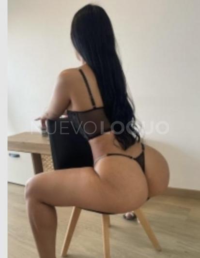  Novedad chica linda latina jovencita fogosa y bien caliente