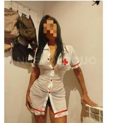 Hola amor soy Laura una chica madurita