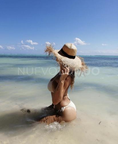  Sol encantadora latina por primera vez en Coruña