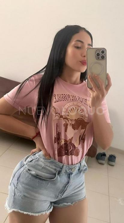  Sara sexy chica complaciente y cariñosa