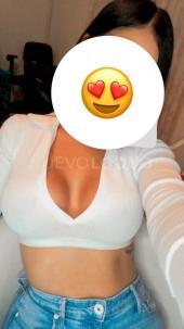 Juliana Con ganas de pasar delicioso 