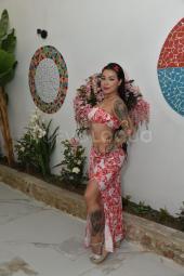 BELLA ENROLLADA MUY CARIÑOSITA Y TIERNA
