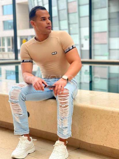  VENEZOLANO CAÑERO