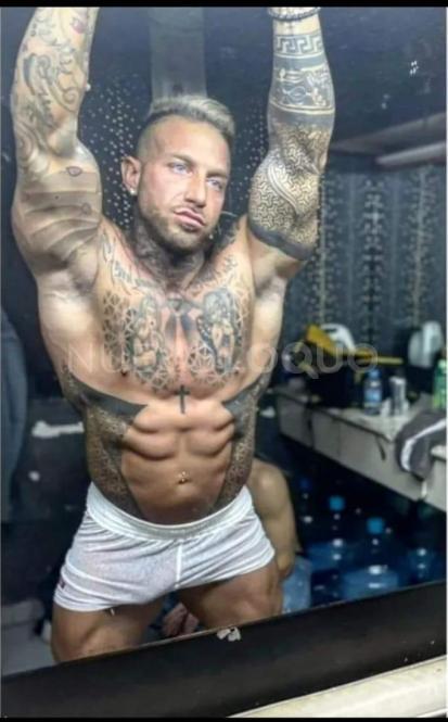  Jony Acompañante  Musculado Barcelona