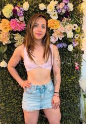 HERMOSA MODELO EN MALLORCA.