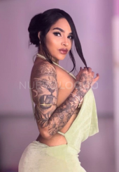 LINDA Y AMOROSA MODELO