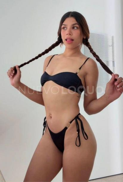  LINDA Y AMOROSA MODELO 