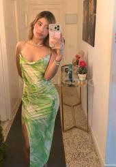 PRECIOSA MODELO EN PALMA DE MALLORCA.