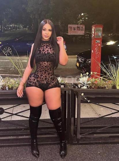  DELICIOSA CULONA Y JUGUETONA NO TE ARREPENTIRÁS
