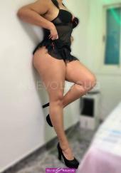 HERMOSA JOVEN DE  AÑOS  COMPLETISIMA