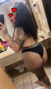 CALIENTE LATINA ,FOGOSA Y CARIÑOSA ️