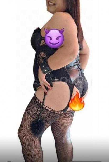  MUJER MADURA