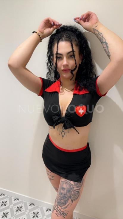  Alexia estudiante de  añitos catalana cariñosa y dulce