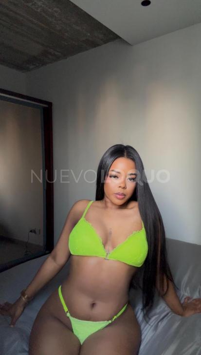  Sexy Colombiana