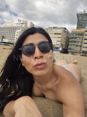 JENNY, LA DIOSA DEL AMOR Y COMPLACENCIA