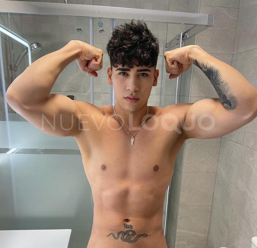  HOLA SOY KEVIN, ALTO Y GUAPO CON SITIO PRIVADO, VEN Y PASALA RICO CONMIGO. 