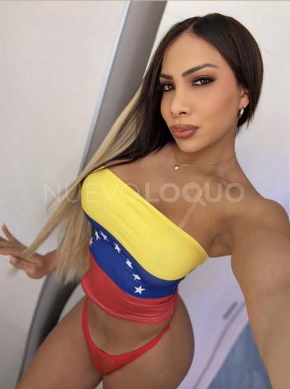  Daniela Chica latina cañera complaciente