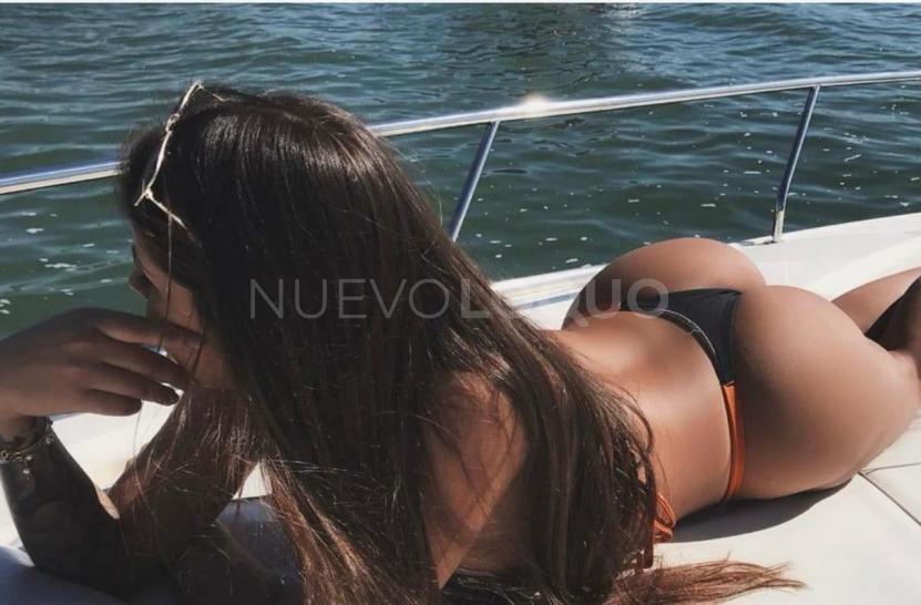   AMIGUES BI PER GAUDIR ELS  JUNTS CATALANA I BRASILERA ESPECTACULAR MENAGE A TROIS